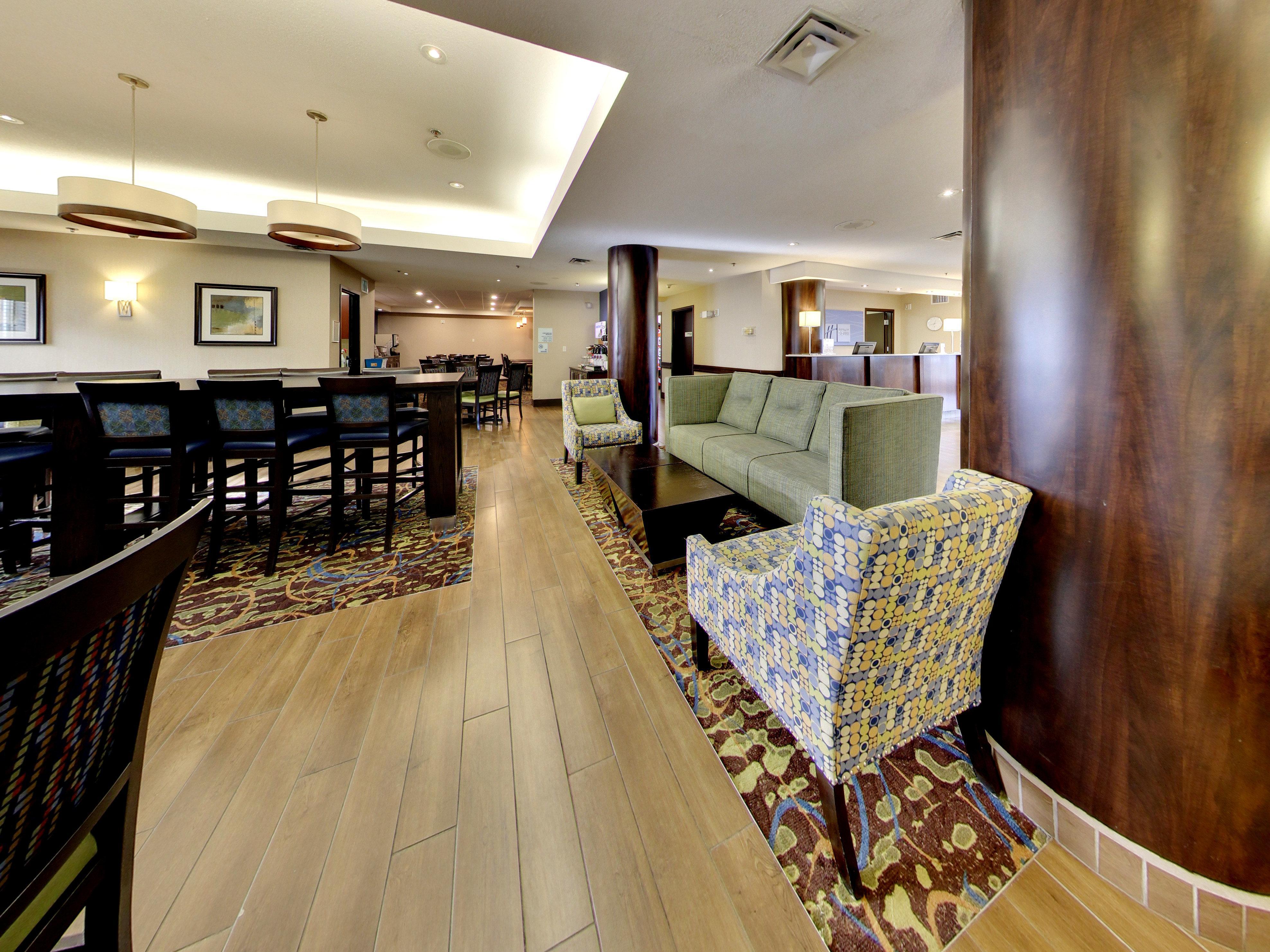 Holiday Inn Express Hotel & Suites - Edmonton International Airport By Ihg Ніску Екстер'єр фото