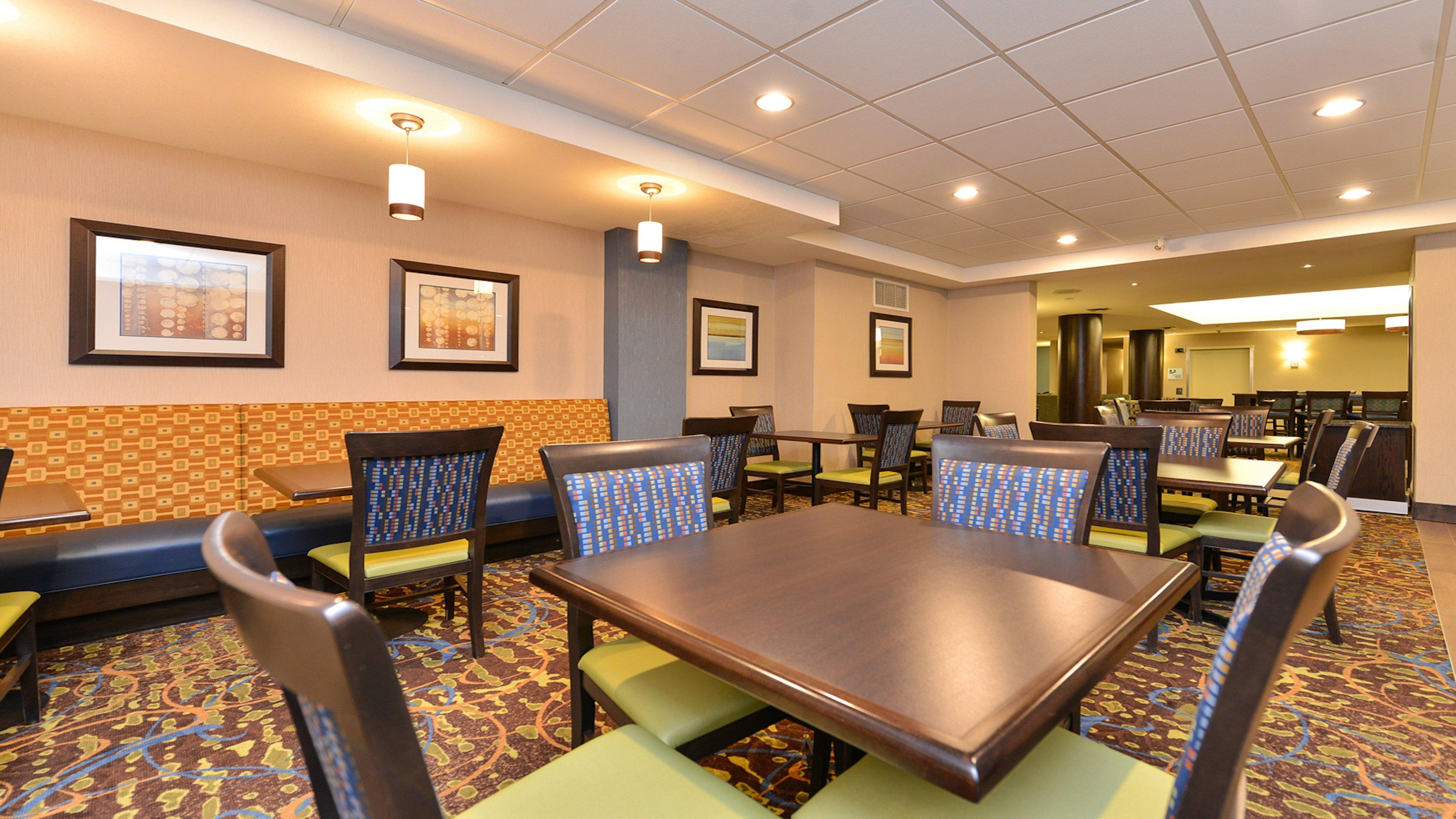 Holiday Inn Express Hotel & Suites - Edmonton International Airport By Ihg Ніску Екстер'єр фото