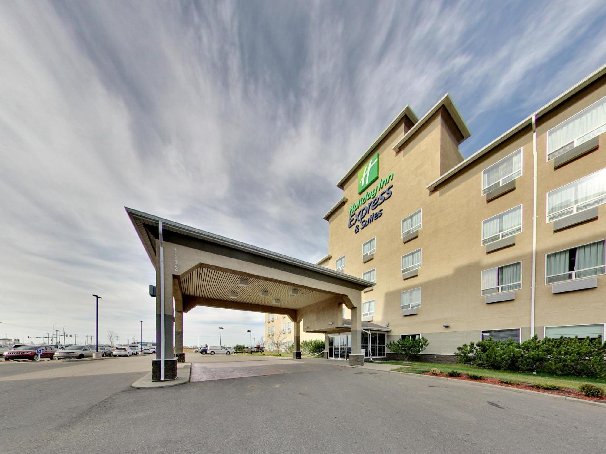 Holiday Inn Express Hotel & Suites - Edmonton International Airport By Ihg Ніску Екстер'єр фото