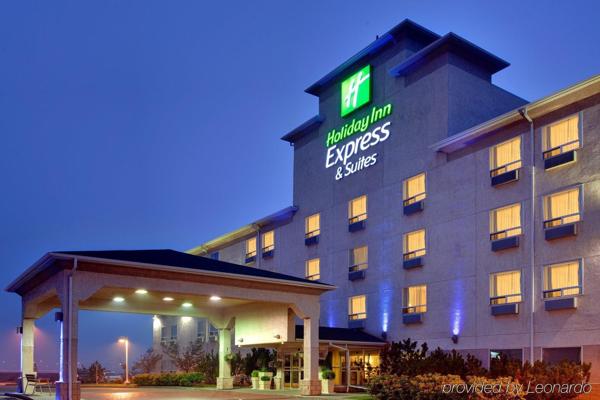 Holiday Inn Express Hotel & Suites - Edmonton International Airport By Ihg Ніску Екстер'єр фото